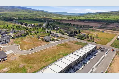 5847 N Warner Acres Dr #4, Mountain Green, UT 84050 - Photo 7