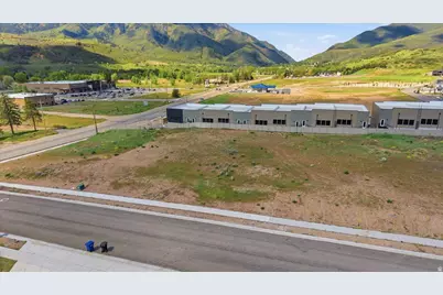 5847 N Warner Acres Dr #4, Mountain Green, UT 84050 - Photo 3