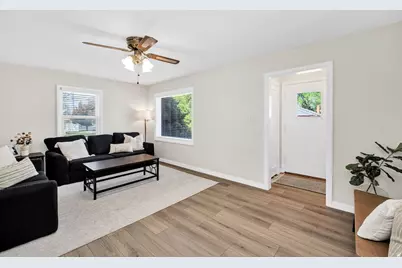136 E 300 S, Logan, UT 84321 - Photo 3