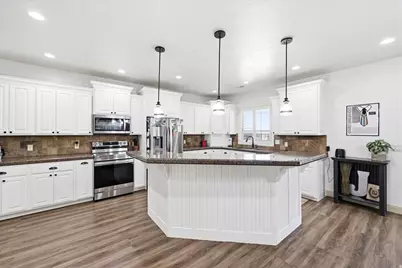 382 W 1750 N, Nephi, UT 84648 - Photo 21