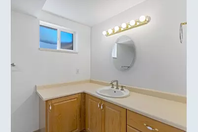 504 E 9765 S, Sandy, UT 84070 - Photo 17