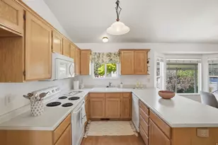 4684 W Sunny Meadow Dr S, South Jordan, UT 84095 - Photo 15