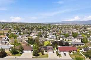 4684 W Sunny Meadow Dr S, South Jordan, UT 84095 - Photo 43