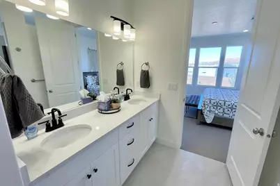 1347 N Paseos St, Washington, UT 84780 - Photo 15