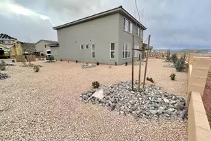 1347 N Paseos St, Washington, UT 84780 - Photo 33