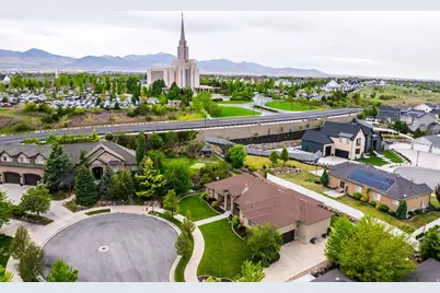 3962 W Farmingdale Ct S, South Jordan, UT 84009 - Photo 29