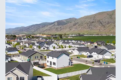 632 S 720 E, Hyrum, UT 84319 - Photo 33