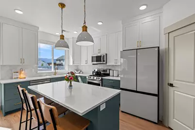 632 S 720 E, Hyrum, UT 84319 - Photo 9