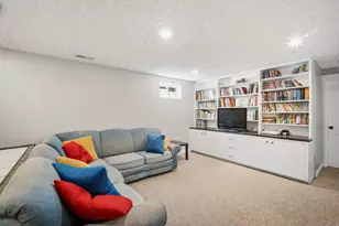 2870 N 1025 E, North Ogden, UT 84414 - Photo 23