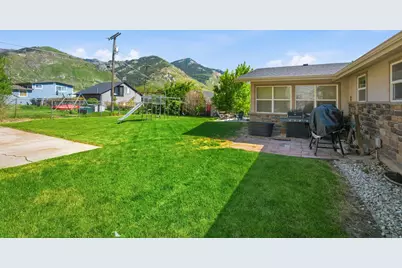 2870 N 1025 E, North Ogden, UT 84414 - Photo 31