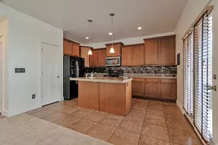 12708 S City Heights Dr, Riverton, UT 84065 - Photo 9