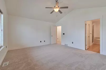 12708 S City Heights Dr, Riverton, UT 84065 - Photo 11