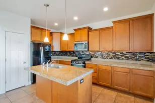 12708 S City Heights Dr, Riverton, UT 84065 - Photo 7