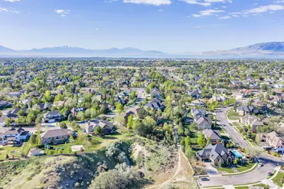 10475 N Canterbury Dr, Highland, UT 84003 - Photo 71