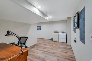 10475 N Canterbury Dr, Highland, UT 84003 - Photo 39