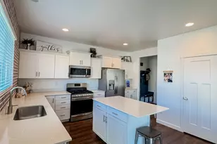 751 S Crooked Post Way, Saratoga Springs, UT 84045 - Photo 9