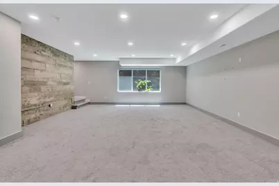 7045 S 300 E, Midvale, UT 84047 - Photo 31