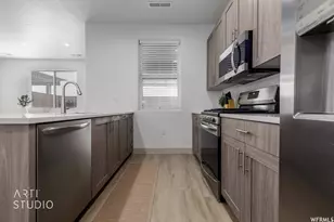 960 Heritage Dr, Santa Clara, UT 84765 - Photo 9