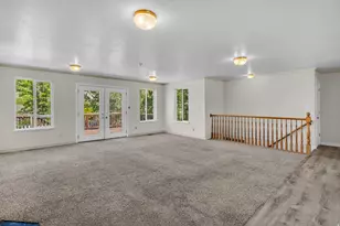 1035 E Hillcrest Dr, Springville, UT 84663 - Photo 3