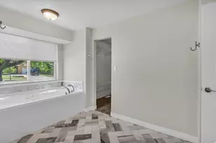 1035 E Hillcrest Dr, Springville, UT 84663 - Photo 17