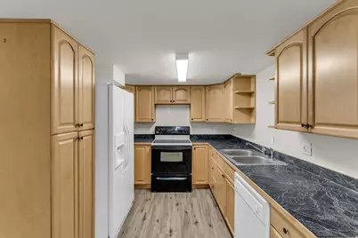 1035 E Hillcrest Dr, Springville, UT 84663 - Photo 27