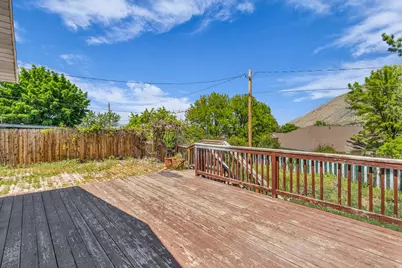1035 E Hillcrest Dr, Springville, UT 84663 - Photo 35