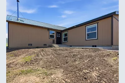 8066 N Valley View Heights, Preston, ID 83263 - Photo 3