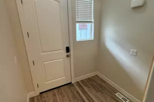 1982 N 3900 W, Lehi, UT 84048 - Photo 5