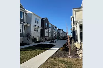 1982 N 3900 W, Lehi, UT 84048 - Photo 3