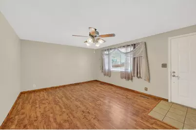 1838 N 1690 W, Layton, UT 84041 - Photo 9