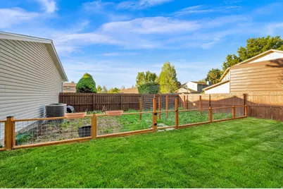 2098 E 10140 S, Sandy, UT 84092 - Photo 31
