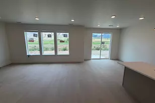 1249 S 780 E, Hyrum, UT 84319 - Photo 33