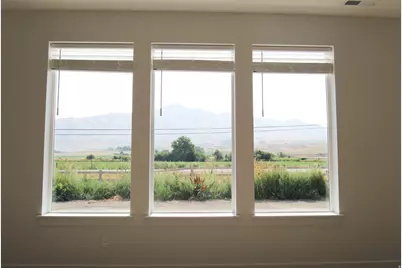 1249 S 780 E, Hyrum, UT 84319 - Photo 37