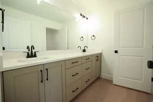1249 S 780 E, Hyrum, UT 84319 - Photo 31