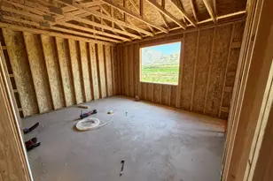 1249 S 780 E, Hyrum, UT 84319 - Photo 13