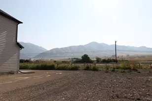 1249 S 780 E, Hyrum, UT 84319 - Photo 41