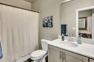 2101 N Main St, Sunset, UT 84015 - Photo 17