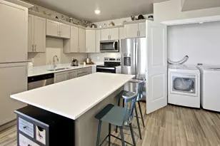 2101 N Main St, Sunset, UT 84015 - Photo 7
