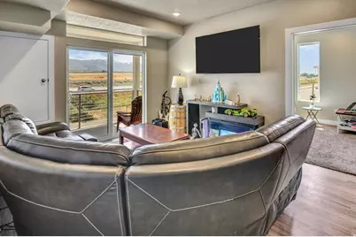 2101 N Main St #306, Sunset, UT 84015 - Photo 7