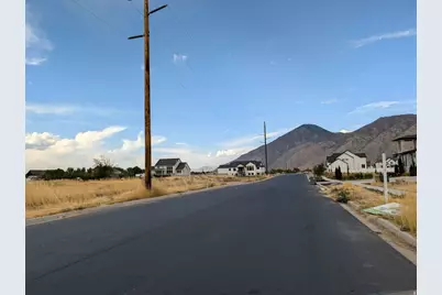 209 N 800 W, Mapleton, UT 84664 - Photo 3