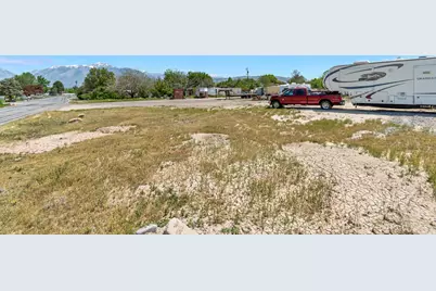12285 S 2700 W #101-, Riverton, UT 84065 - Photo 13