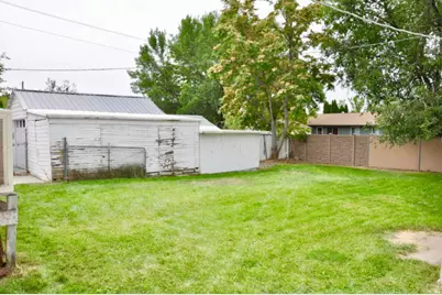 1155 N 200 E, Orem, UT 84057 - Photo 23