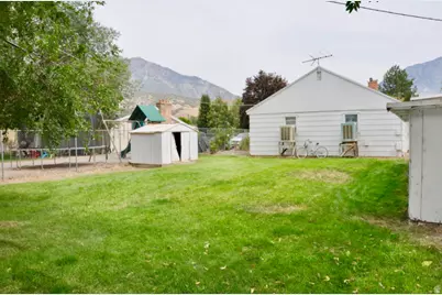 1155 N 200 E, Orem, UT 84057 - Photo 25