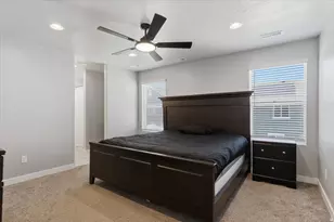 2054 W Lydia Ln S, Syracuse, UT 84075 - Photo 17
