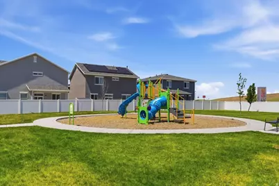 2054 W Lydia Ln S, Syracuse, UT 84075 - Photo 31