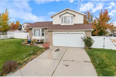 5352 W Cassatt Cir, Kearns, UT 84118 - Photo 3