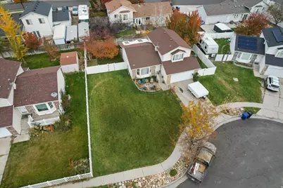 5352 W Cassatt Cir, Kearns, UT 84118 - Photo 33