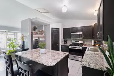 5352 W Cassatt Cir, Kearns, UT 84118 - Photo 9