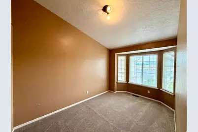 799 E Main St, Grantsville, UT 84029 - Photo 17