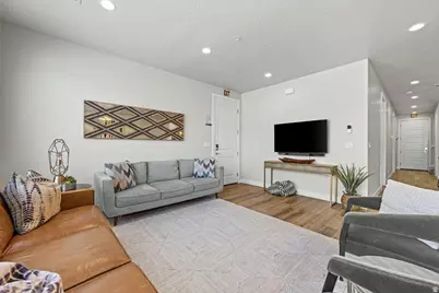 2306 N Park Center Dr #43, Washington, UT 84780 - Photo 7